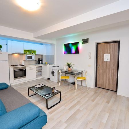 Shabbat Apartments Bucureşti Eksteriør bilde